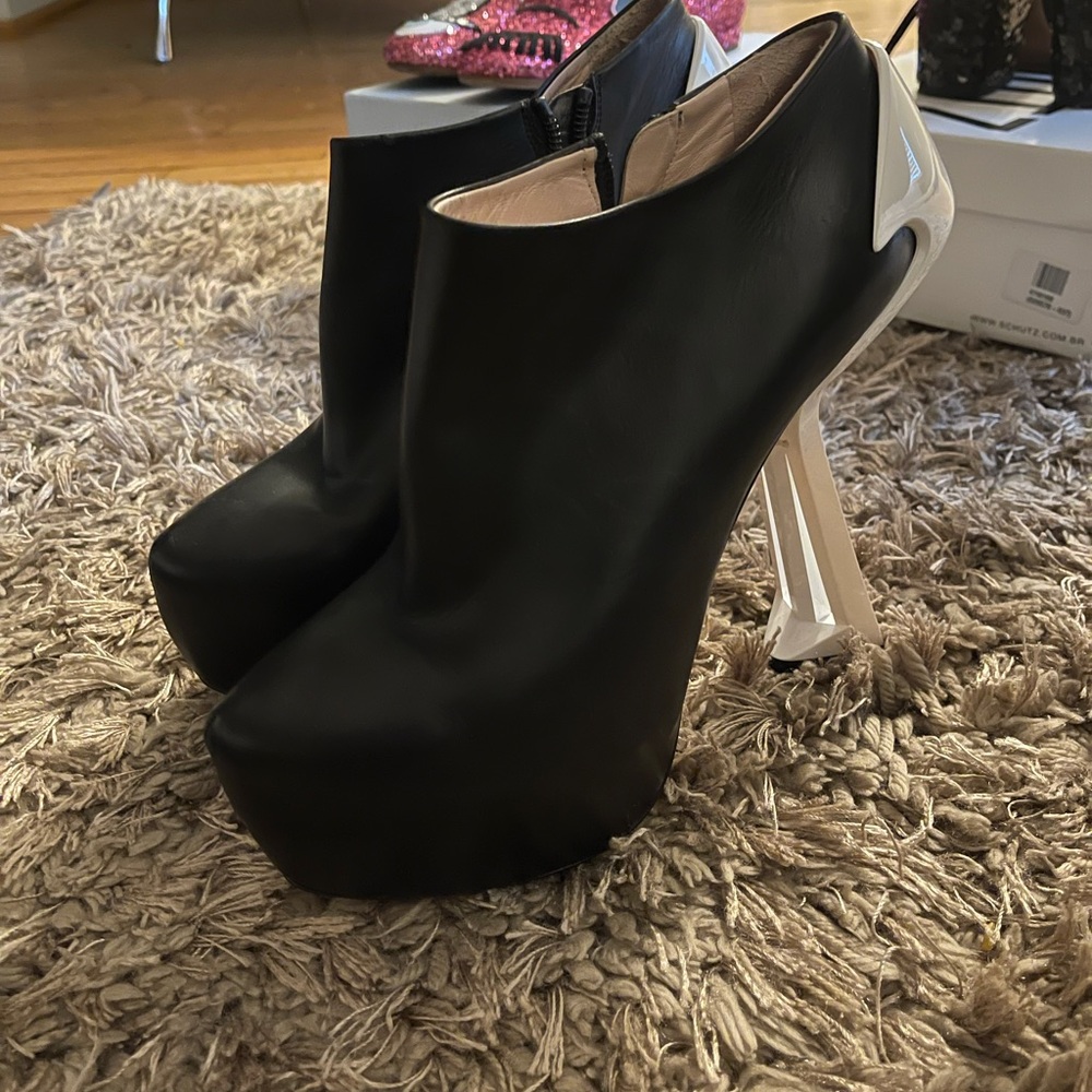 Ruthie Davis Cutout Platform Heel Bootie